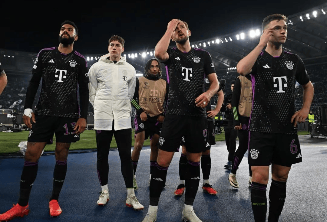 足球周刊：刘若钒曾想回成都却被徐正源拒绝，后获里卡多、穆斯卡特赏识