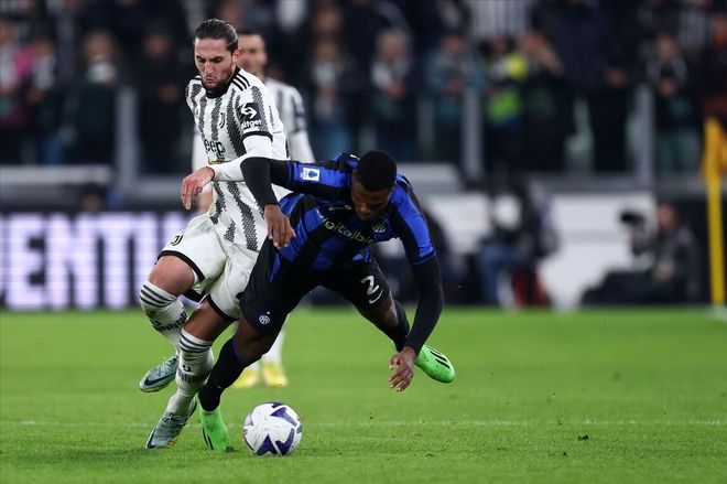 鲁媒：山东男篮外线有了明显补强 但内线的人员轮转问题需要重视