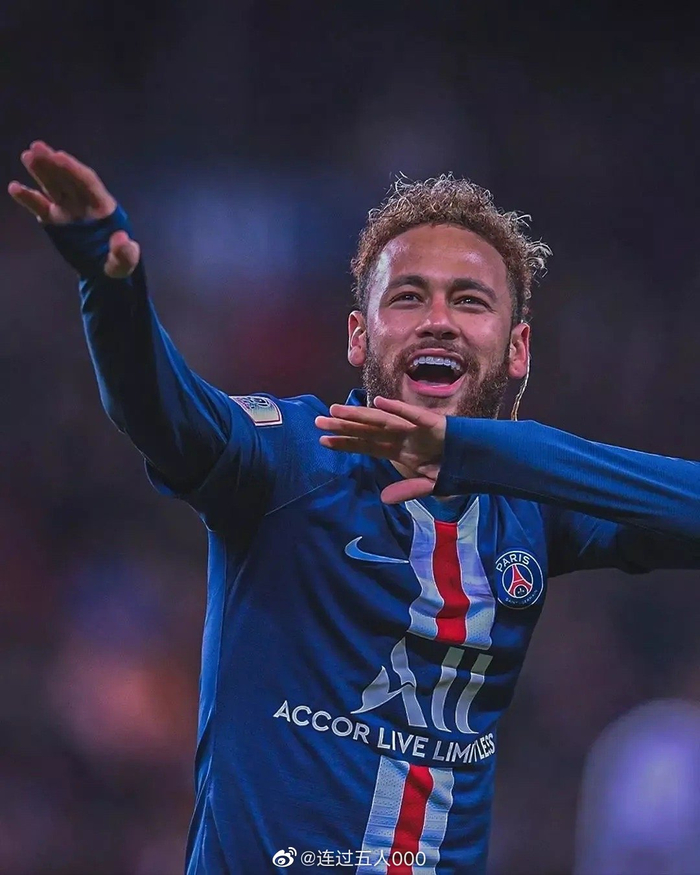 周定洋坐镇，亚冠成都蓉城VS神户胜利船，韦世豪+德尔加多领衔进攻