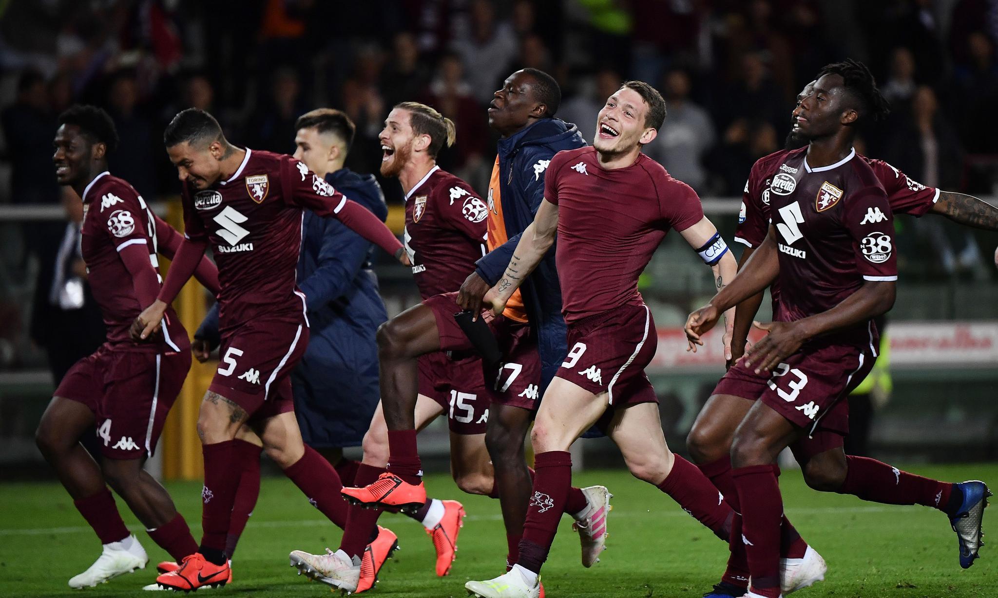 韩足晚报（2025.11.3）三将搭上洪明甫考察末班车