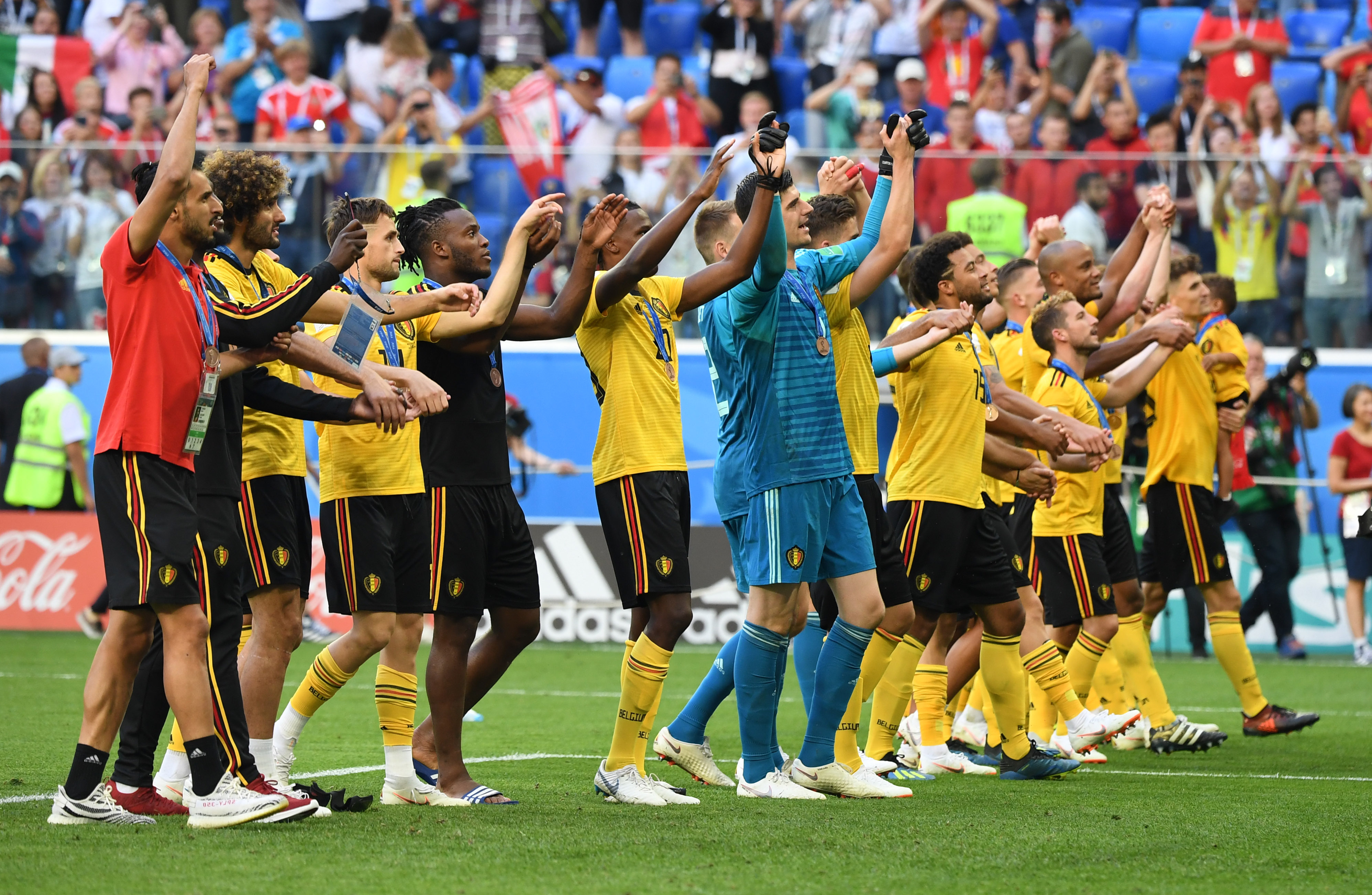 活塞上次取得12连胜还是21年前，当时他们赢下总冠军